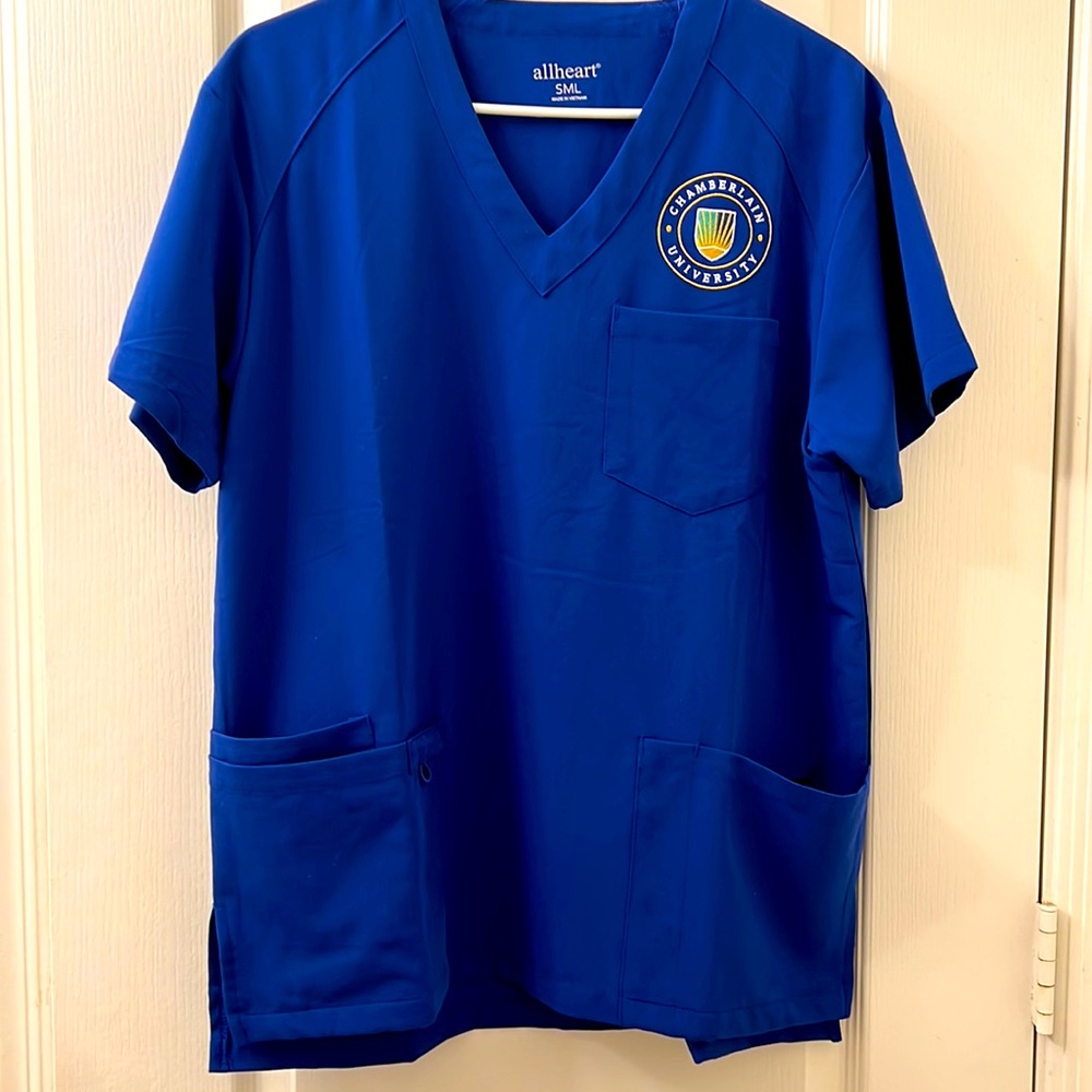 Chamberlain University scrub top